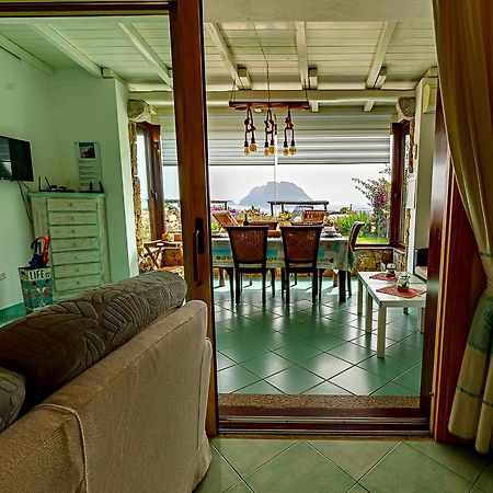Вилла Claude&Kate'S Dream House Порто-Сан-Паоло Экстерьер фото
